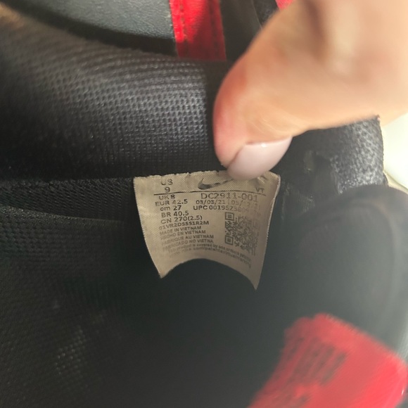 Nike Air Force 1 Low “Bred” - Picture 4 of 4